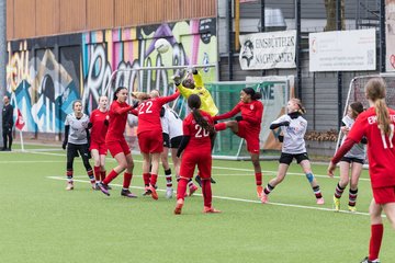 Bild 329 - wCJ Eimsbuettler TV : Altona 93 - Ergebnis: 1:1